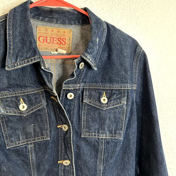 Women’s Vtg Levi's 77715-4837 ICONIC Dark Wash Denim TRUCKER Jean Jacket Sz M - Picture 3 of 8